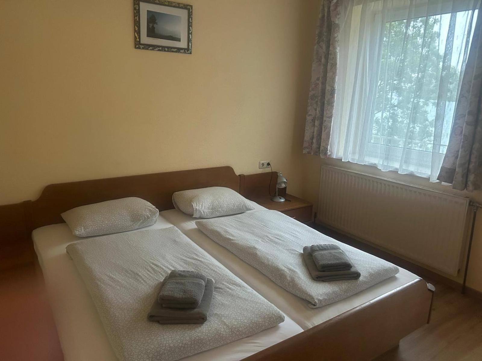 Gasthof Mit Seeterasse & Appartements Zur Landeroith Weyregg Εξωτερικό φωτογραφία