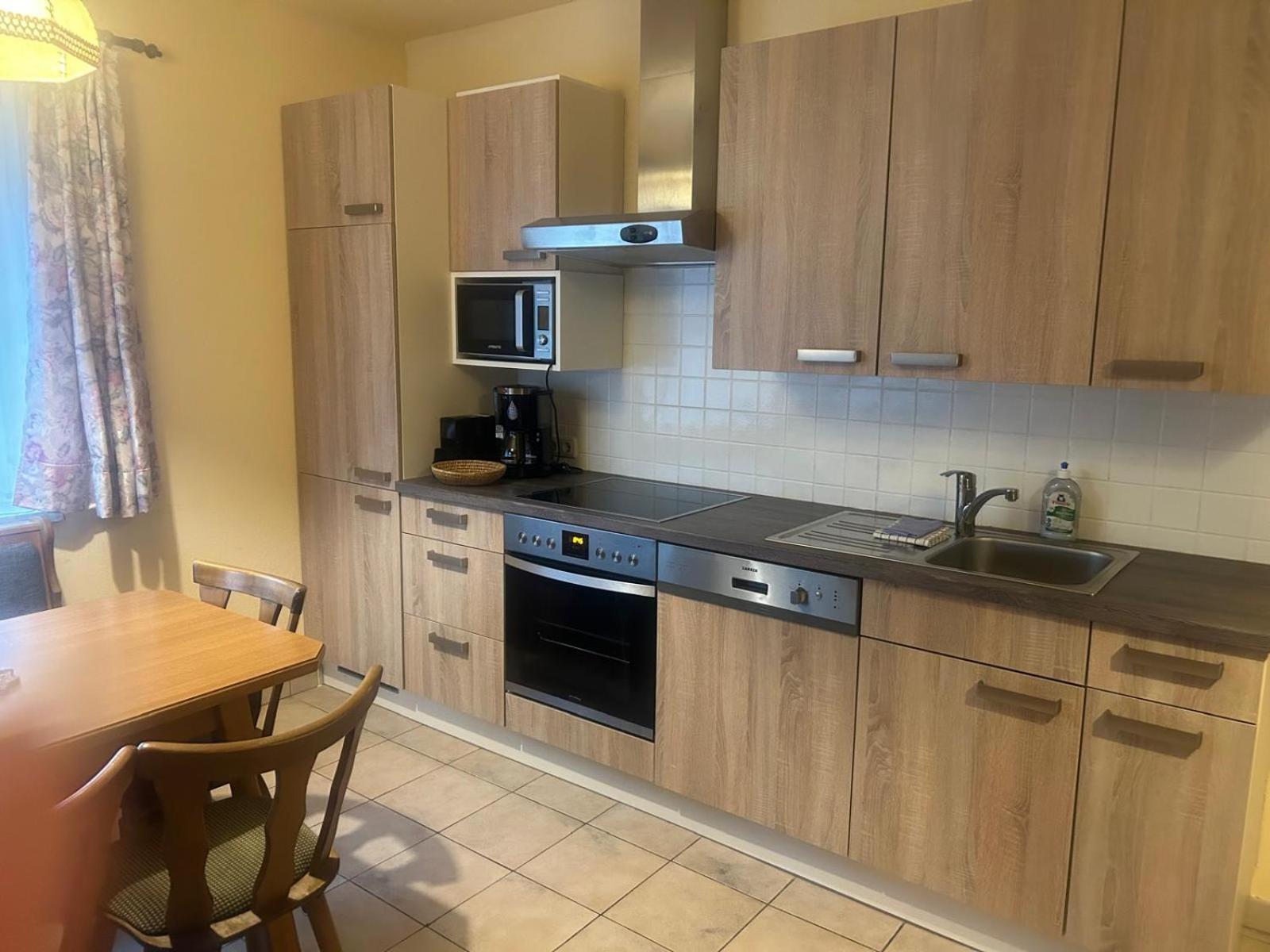 Gasthof Mit Seeterasse & Appartements Zur Landeroith Weyregg Εξωτερικό φωτογραφία